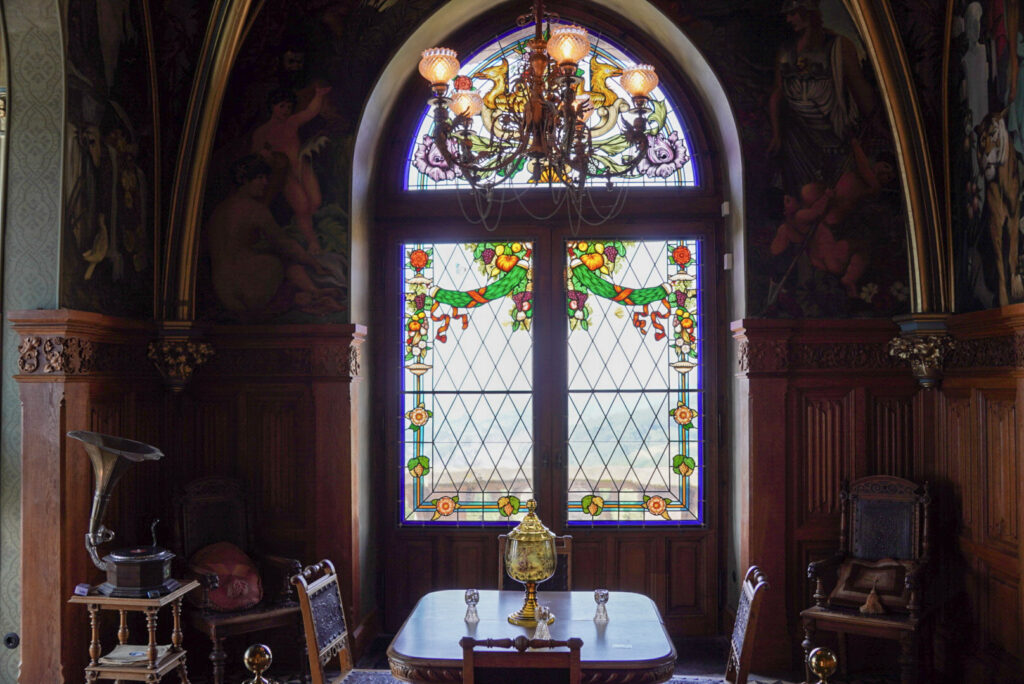 Bootsfahrt und Besuch des Drachenfelsens