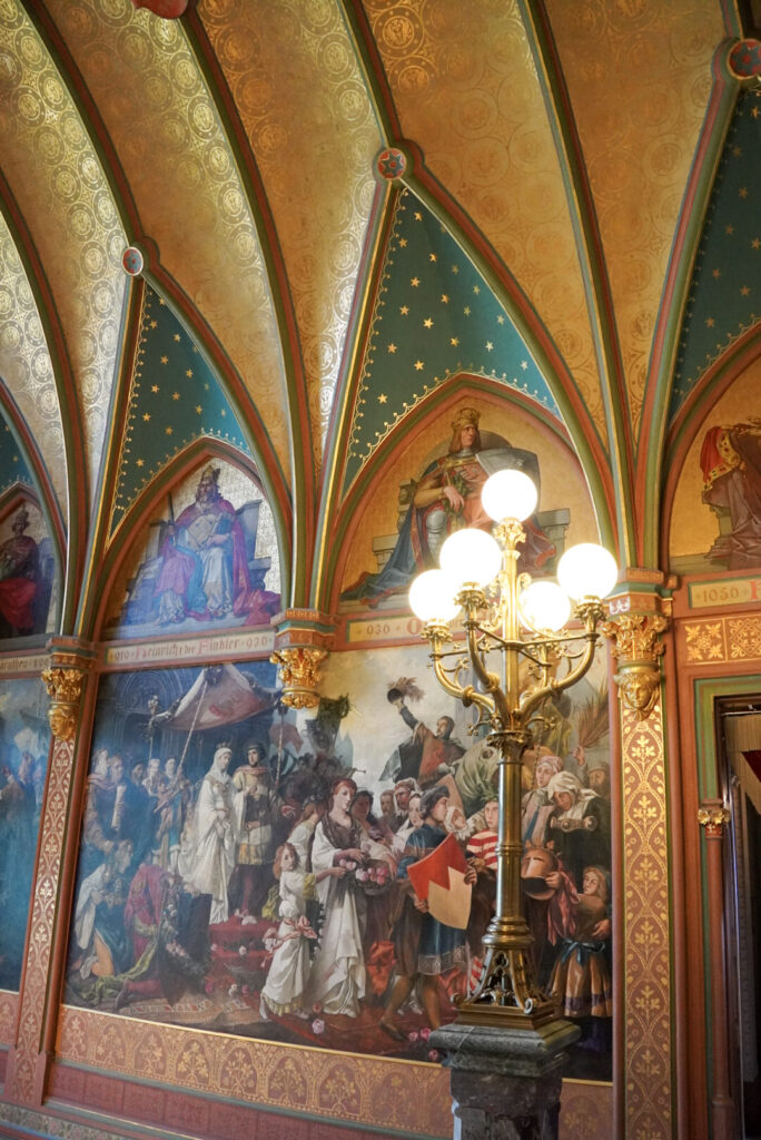 Bootsfahrt und Besuch des Drachenfelsens