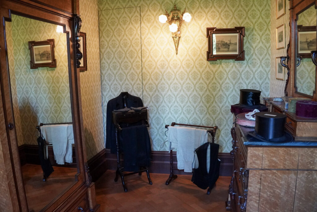 Bootsfahrt und Besuch des Drachenfelsens