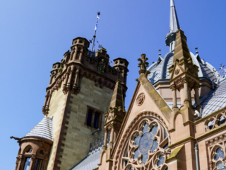Bootsfahrt und Besuch des Drachenfelsens