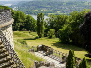 Bootsfahrt und Besuch des Drachenfelsens