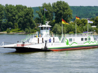 Bootsfahrt und Besuch des Drachenfelsens