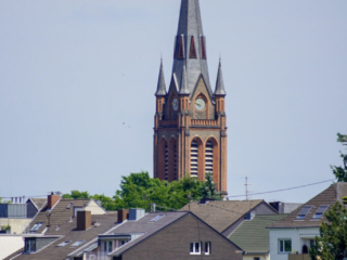 Bootsfahrt und Besuch des Drachenfelsens