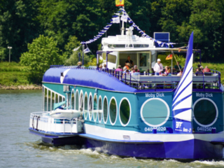 Bootsfahrt und Besuch des Drachenfelsens