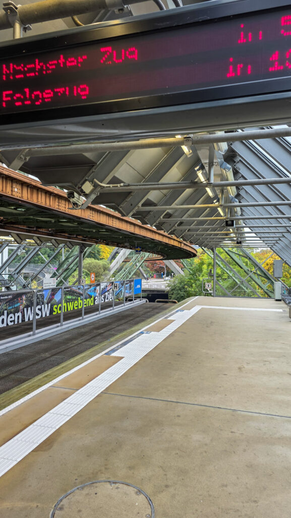 Bergische Museumsbahn, Schwebebahn und Maas-Wupper-Express