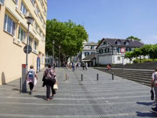 Bootsfahrt und Besuch des Drachenfelsens