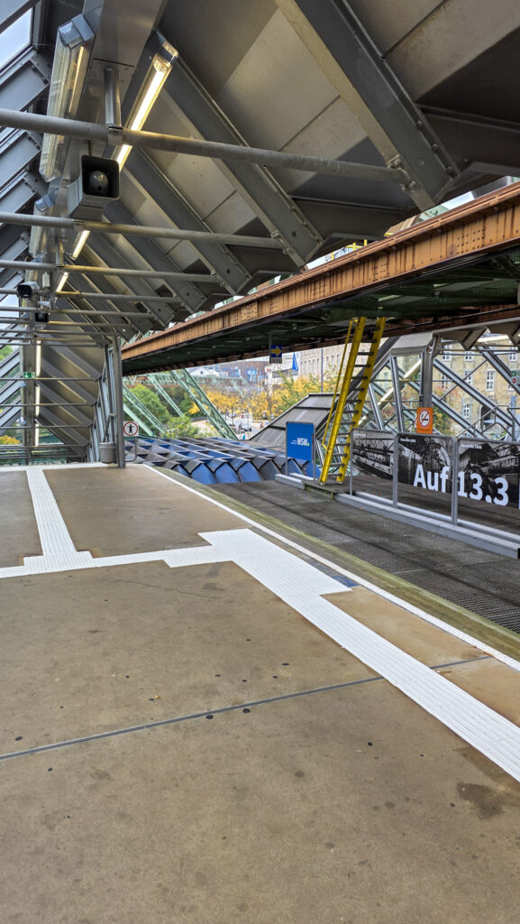 Bergische Museumsbahn, Schwebebahn und Maas-Wupper-Express