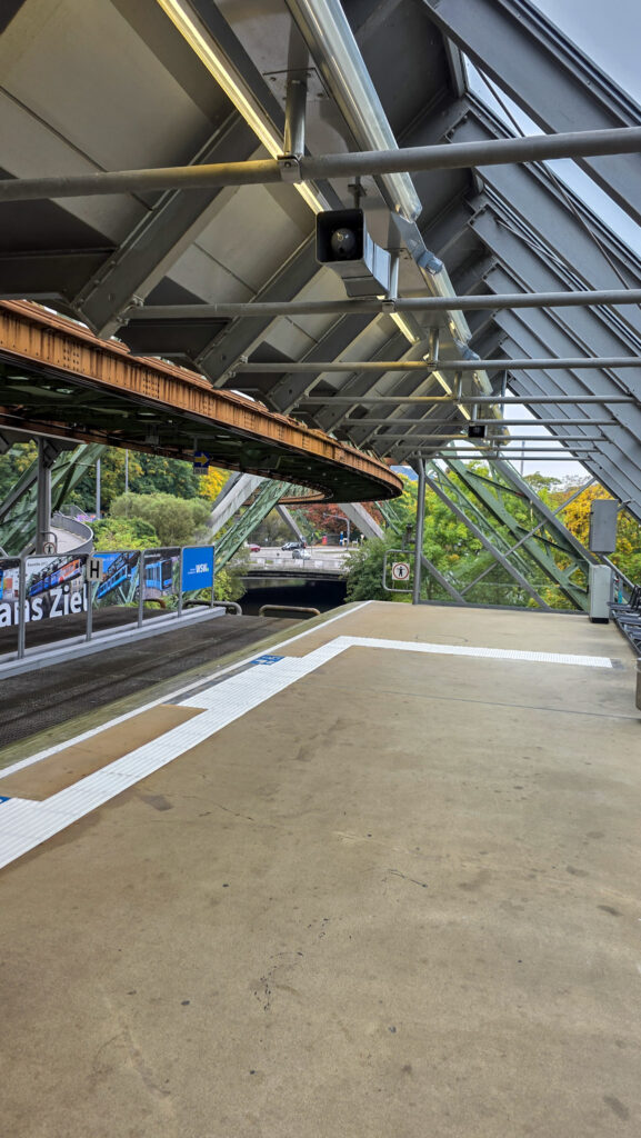 Bergische Museumsbahn, Schwebebahn und Maas-Wupper-Express
