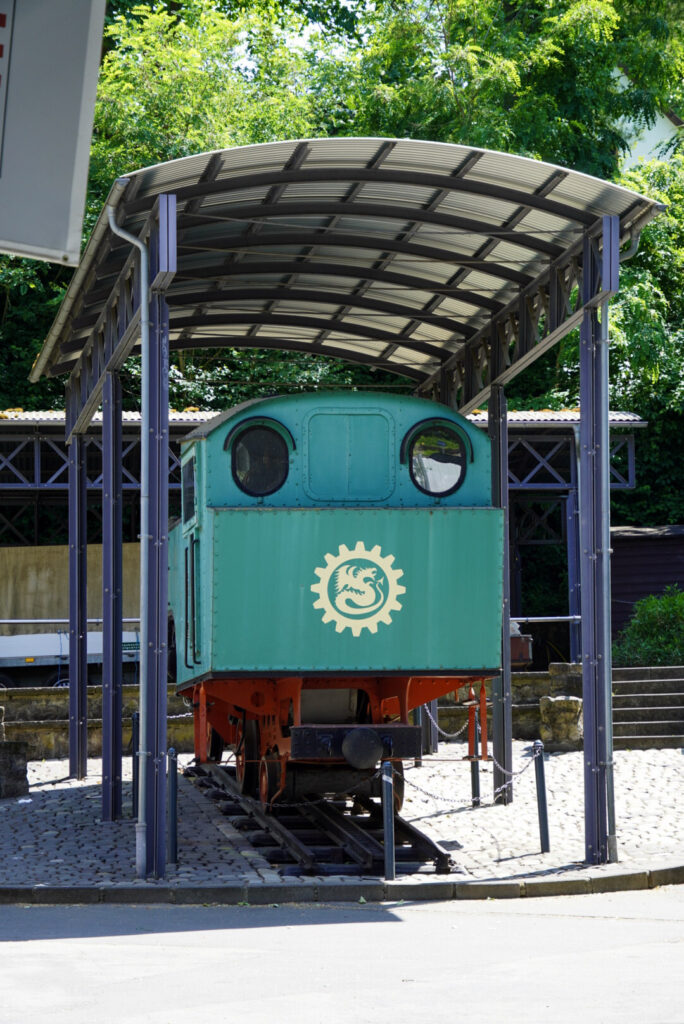 Bootsfahrt und Besuch des Drachenfelsens