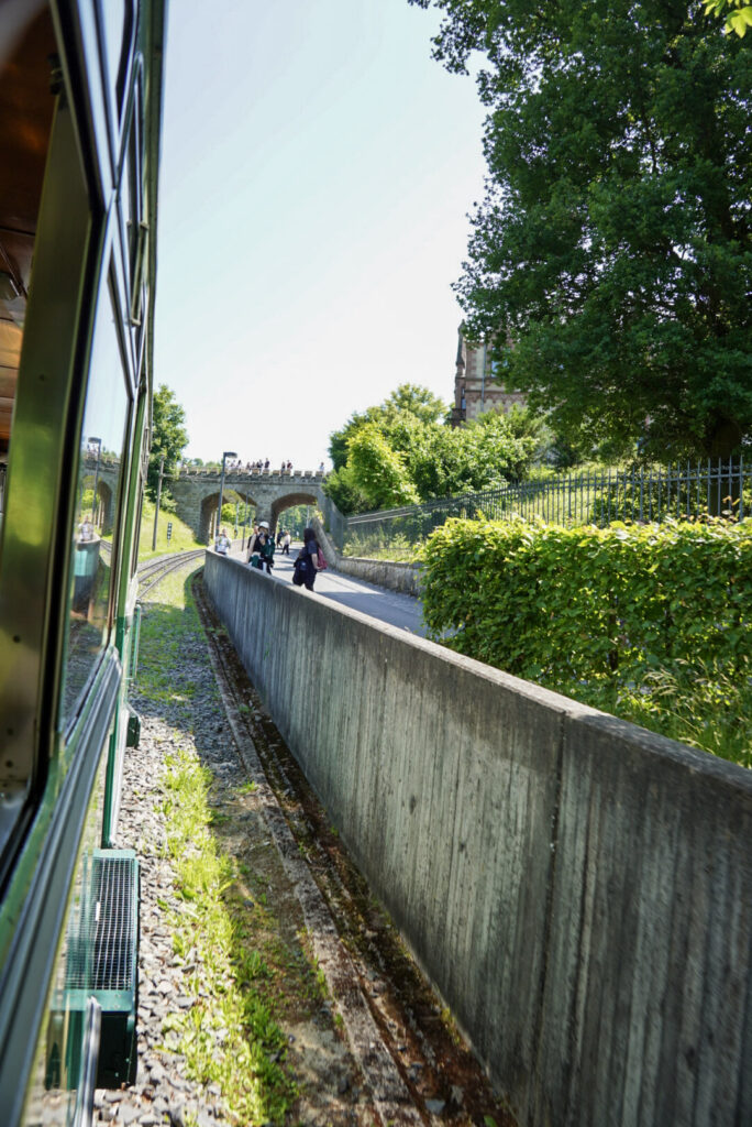 Bootsfahrt und Besuch des Drachenfelsens