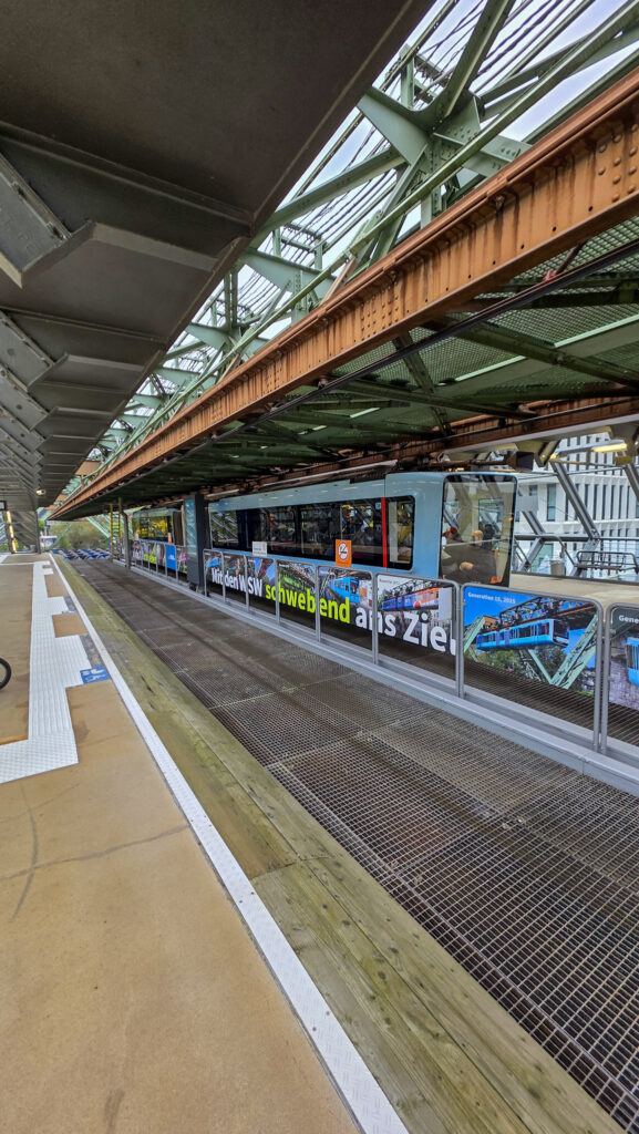 Bergische Museumsbahn, Schwebebahn und Maas-Wupper-Express