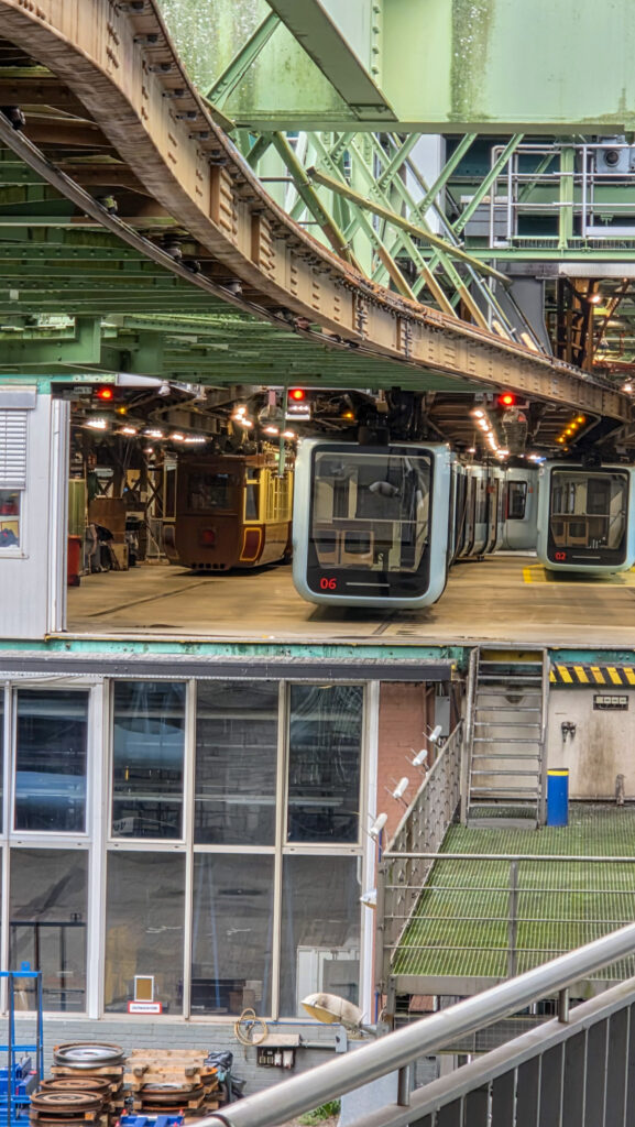 Bergische Museumsbahn, Schwebebahn und Maas-Wupper-Express