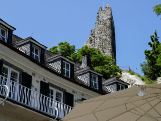 Bootsfahrt und Besuch des Drachenfelsens