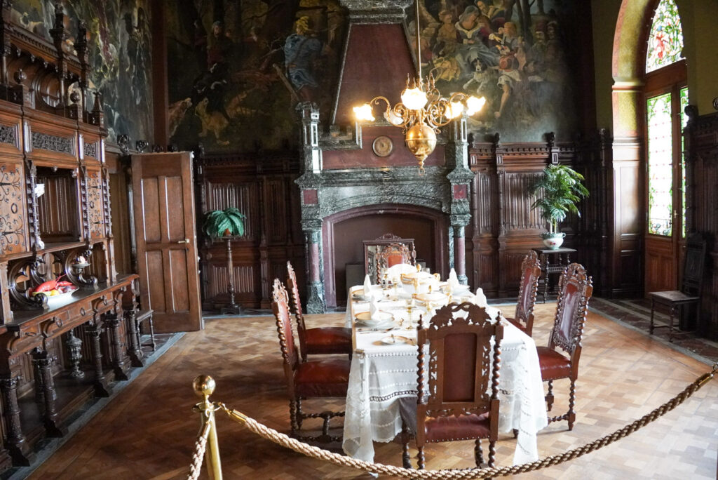 Bootsfahrt und Besuch des Drachenfelsens