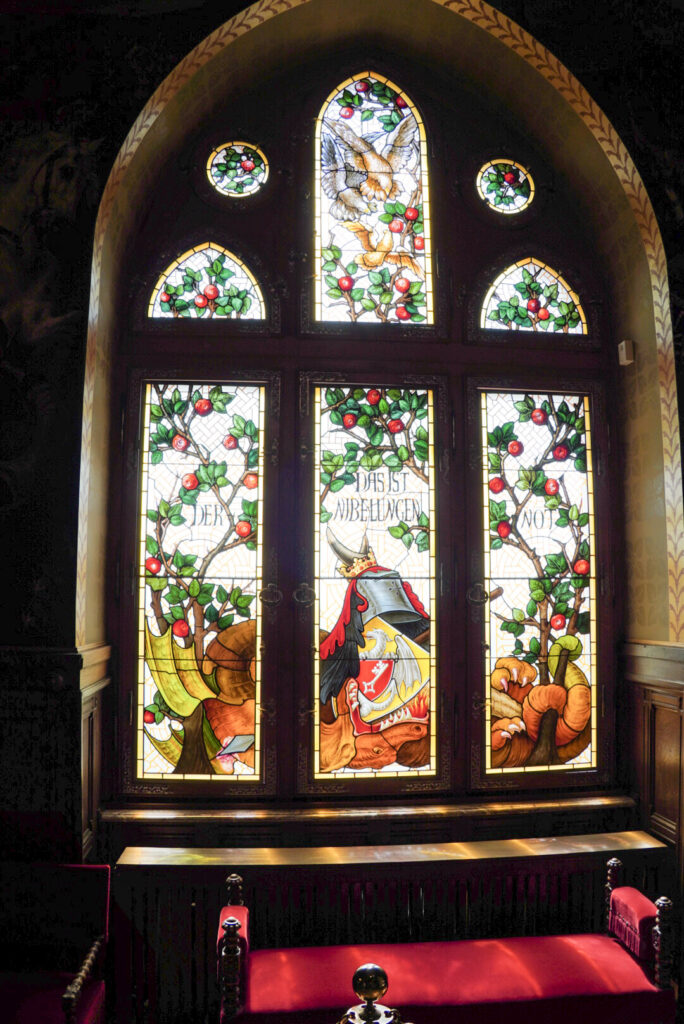 Bootsfahrt und Besuch des Drachenfelsens