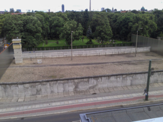 Gedenkstätte Berliner Mauer an der Bernauer Straße Gedenkstätte Berliner Mauer an der Bernauer Straße