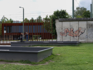 Gedenkstätte Berliner Mauer an der Bernauer Straße Gedenkstätte Berliner Mauer an der Bernauer Straße