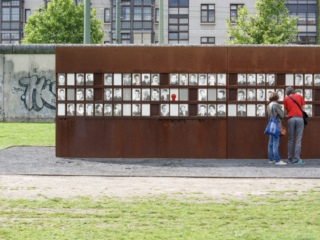Gedenkstätte Berliner Mauer an der Bernauer Straße Gedenkstätte Berliner Mauer an der Bernauer Straße