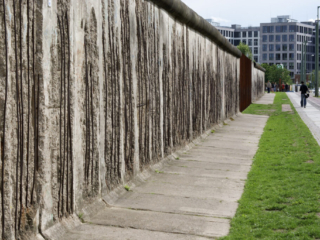 Gedenkstätte Berliner Mauer an der Bernauer Straße Gedenkstätte Berliner Mauer an der Bernauer Straße