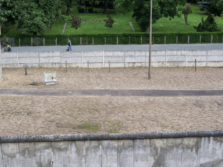 Gedenkstätte Berliner Mauer an der Bernauer Straße Gedenkstätte Berliner Mauer an der Bernauer Straße
