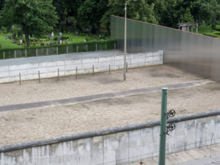 Gedenkstätte Berliner Mauer an der Bernauer Straße Gedenkstätte Berliner Mauer an der Bernauer Straße