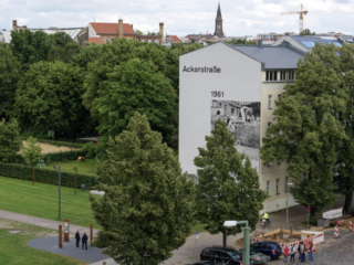 Gedenkstätte Berliner Mauer an der Bernauer Straße Gedenkstätte Berliner Mauer an der Bernauer Straße