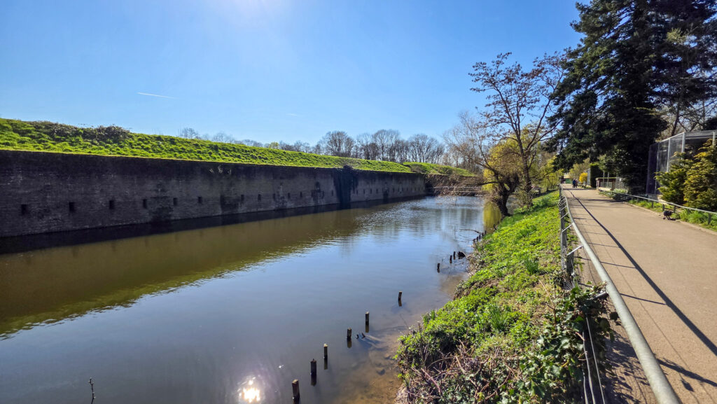 Br&uuml;ckenkopfpark J&uuml;lich