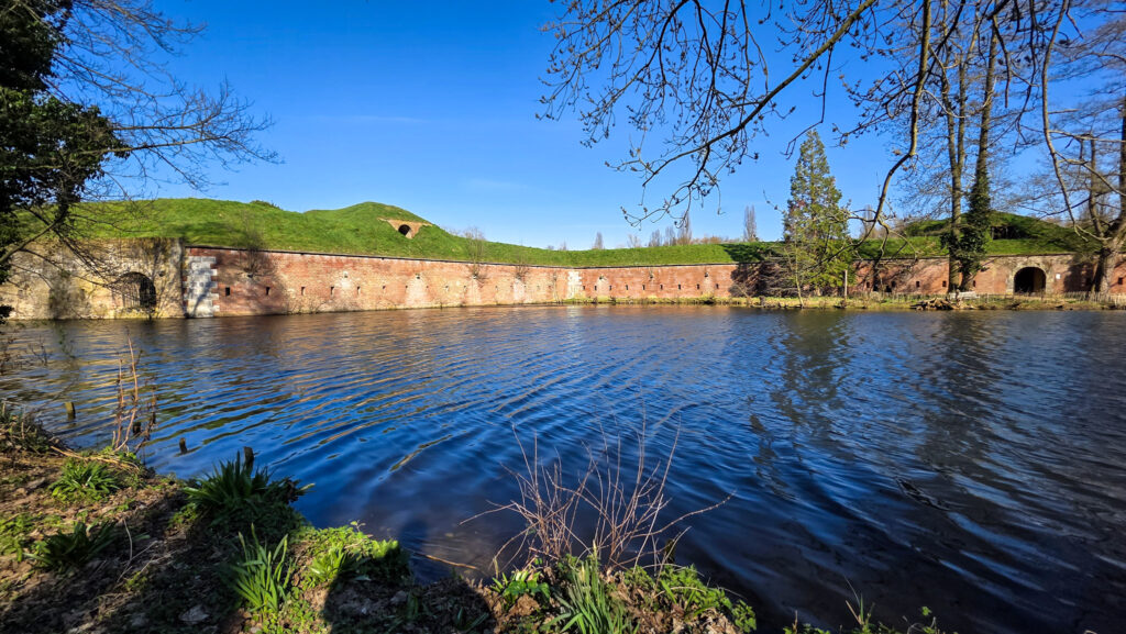 Br&uuml;ckenkopfpark J&uuml;lich