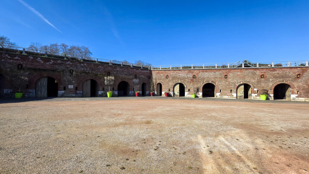 Br&uuml;ckenkopfpark J&uuml;lich