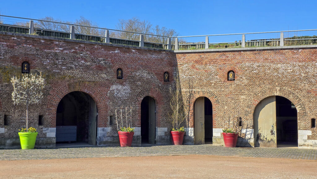 Br&uuml;ckenkopfpark J&uuml;lich